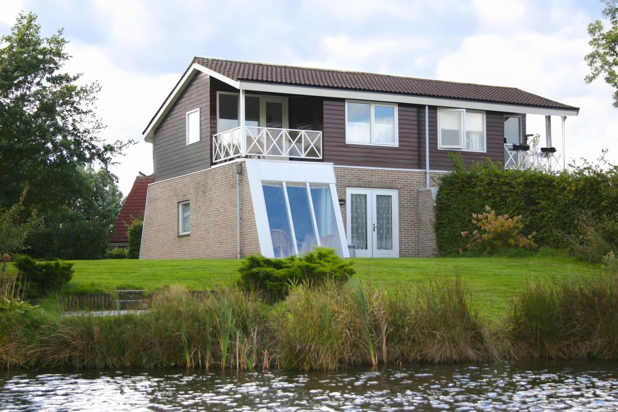 Summio Vakantiepark Emslandermeer Vlagtwedde Oda fotoğraf